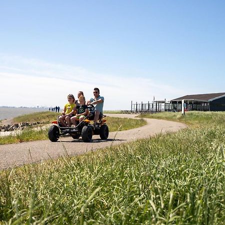 Luxe 5-Persoons Chalet Op Familiecamping Baarland Экстерьер фото